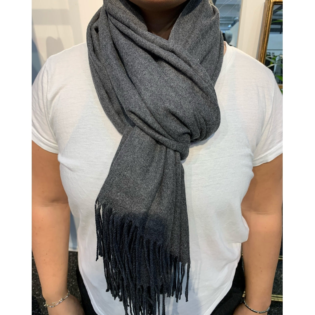 MARTA DU CHATEAU Scarf Scarf Col/Size