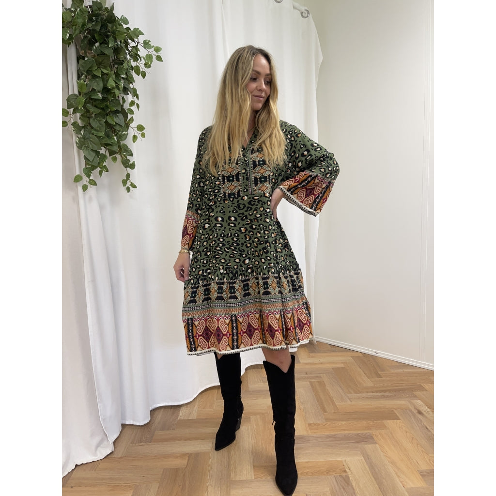 MARTA DU CHATEAU Marta Du Chateau dame kjole 1240 Dress Kaki