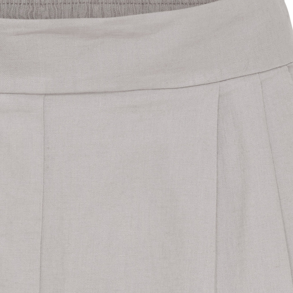 MARTA DU CHATEAU Marta Du Chateau dame shorts 61072 Shorts Grey