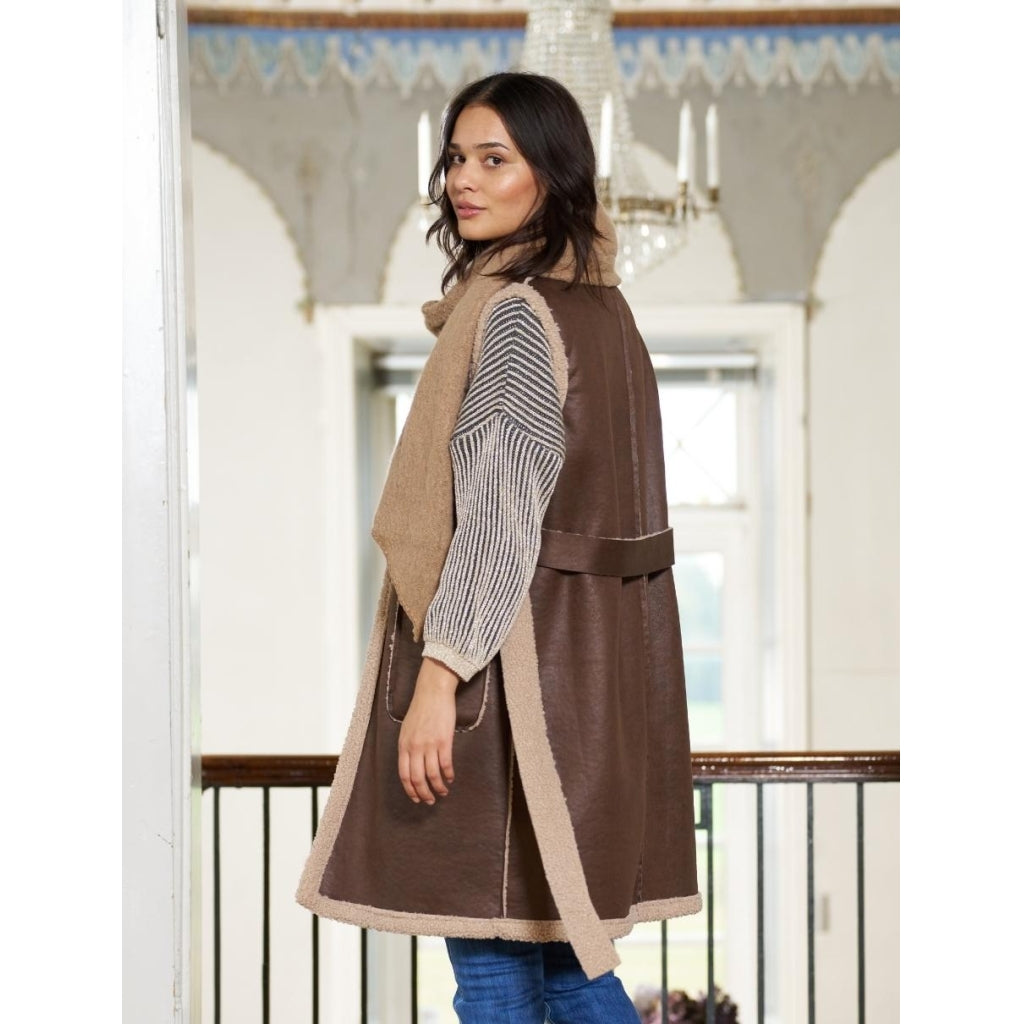 Marta Du Chateau - Mdctyra Vest 55009M - Sky main image 1