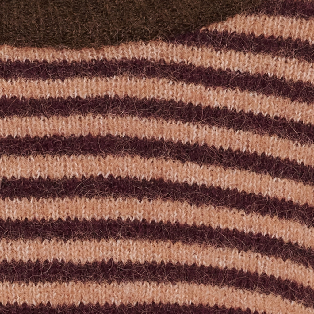 MARTA DU CHATEAU Marta du Chateau Dame Strik MdcReverie 9602 Knit Dark Cherry