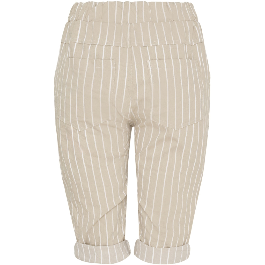 MARTA DU CHATEAU Marta du Chateau dame shorts MdcLiana 21909 Shorts Beige