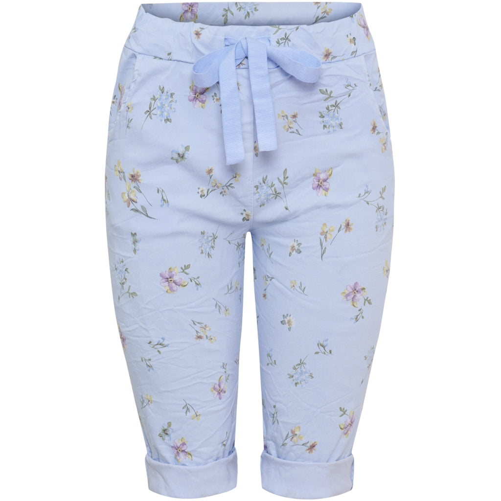 MARTA DU CHATEAU Marta du Chateau dame shorts MdcMaris 70101 Shorts Sky Blue