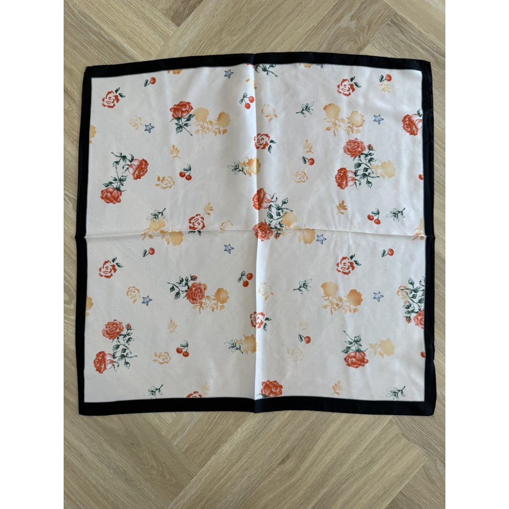MARTA DU CHATEAU Marta du Chateau dame tørklæde MdcJuline FA-Scarf Scarf Black31307-3