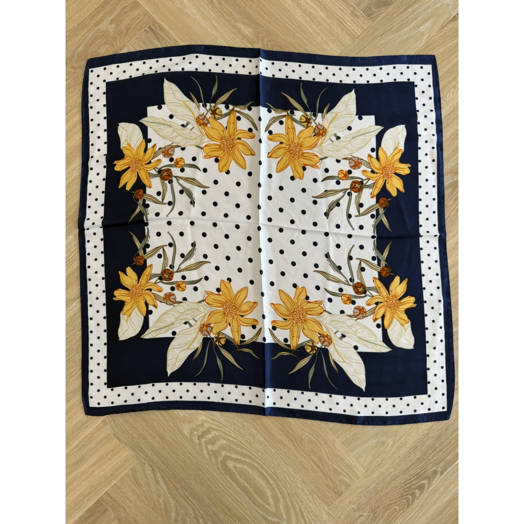 MARTA DU CHATEAU Marta du Chateau dame tørklæde MdcJuline FA-Scarf Scarf Blue31322-4