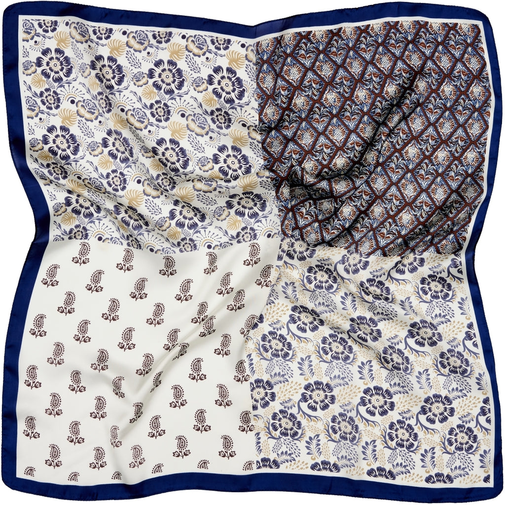 MARTA DU CHATEAU Marta du Chateau dame tørklæde MdcJuline FA-Scarf Scarf Navy3874