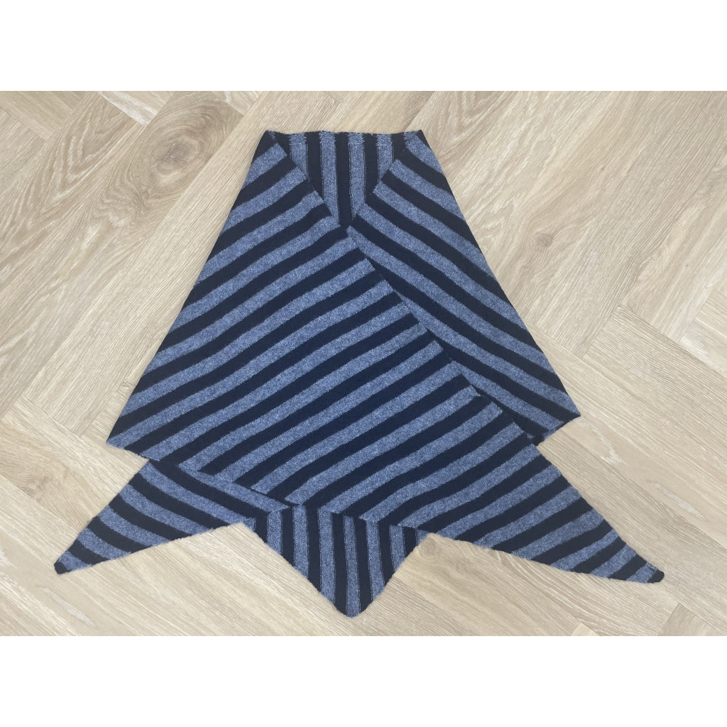 MARTA DU CHATEAU Marta du Chateau dame tørklæde MdcKitte BA-4082 Scarf Navy/Jeans